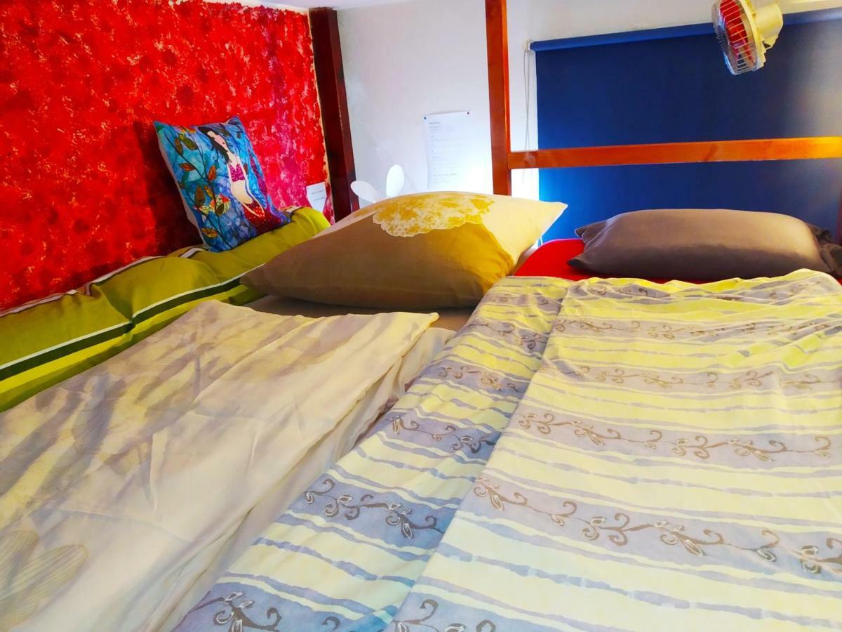 Citycentre Room For 1 Female Persons - Alternative Plus 1 Child Франкфурт-на-Майні Екстер'єр фото